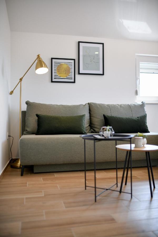 Modern Holiday Apartment "Libra" With Swimming Pool Posedarje Eksteriør billede