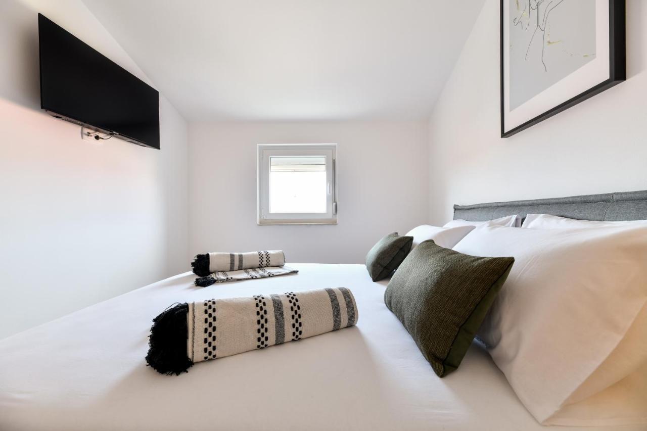 Modern Holiday Apartment "Libra" With Swimming Pool Posedarje Eksteriør billede