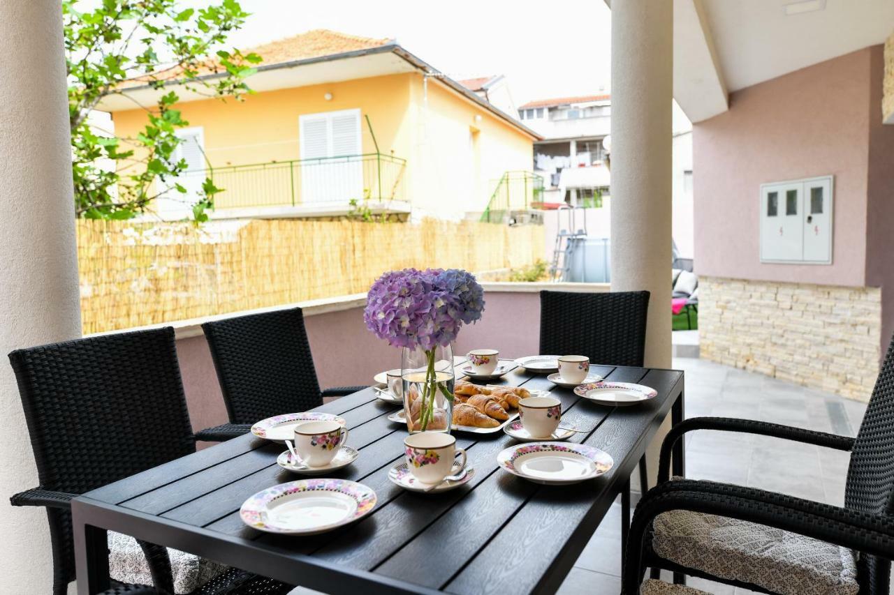 Modern Holiday Apartment "Libra" With Swimming Pool Posedarje Eksteriør billede